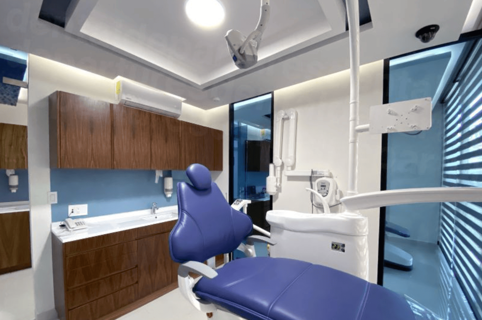 Sani Dental Cancun Riviera Clinic