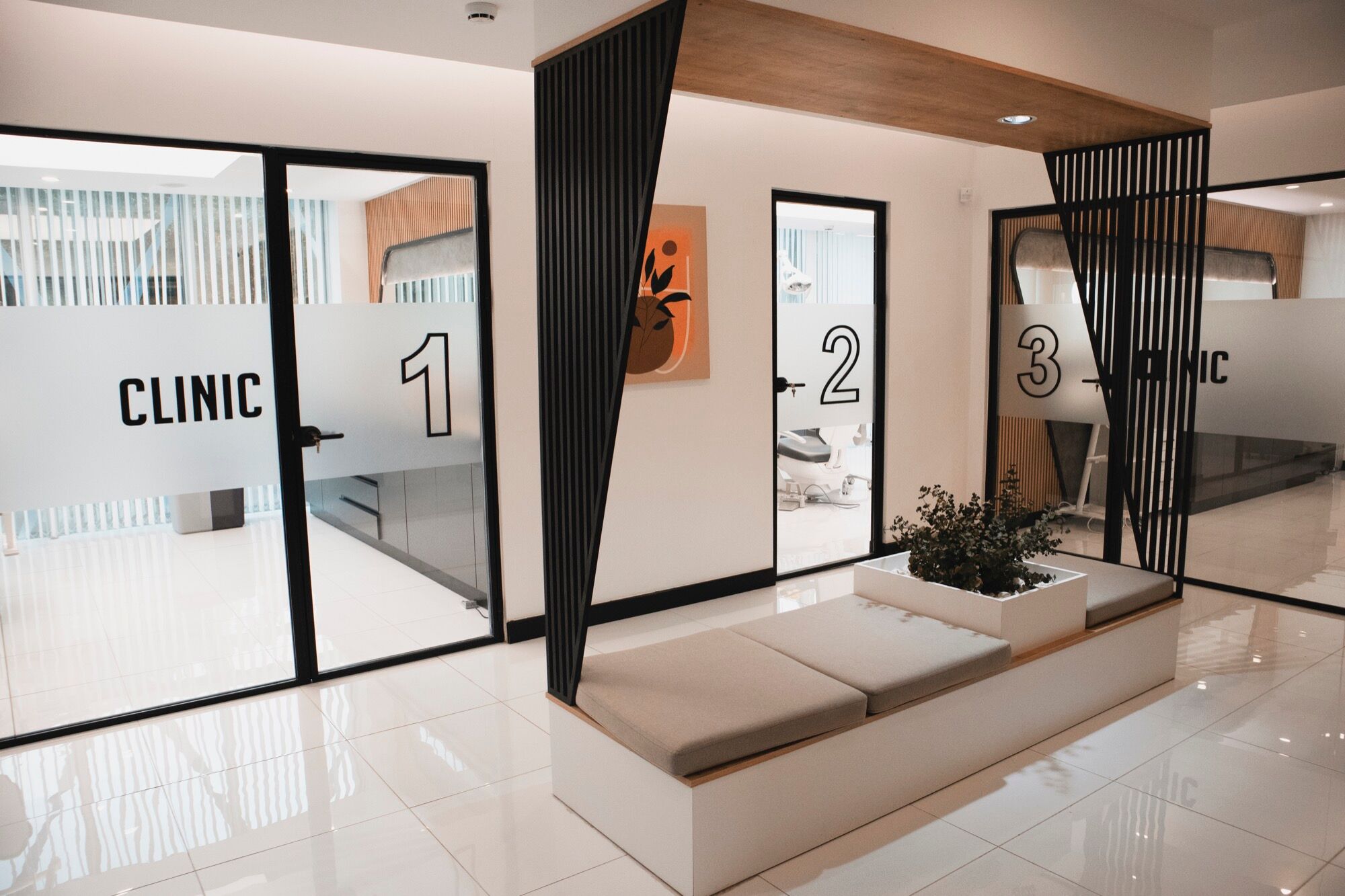 Atalya Clinic_Examination room 2