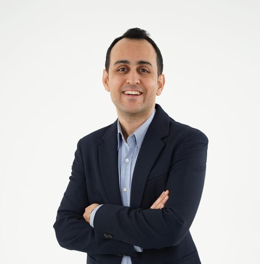 Dr. Arda Soylu