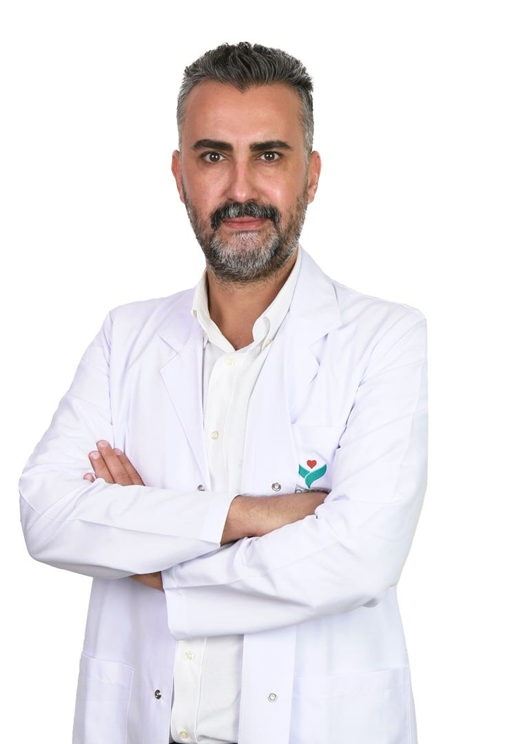 Dr. Utku Nacak