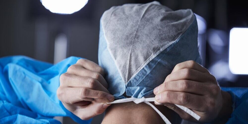 surgeon_back