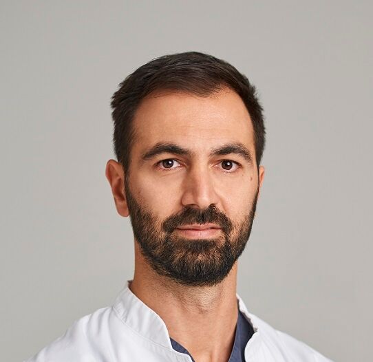Dr. Themistoklis Stavrakis