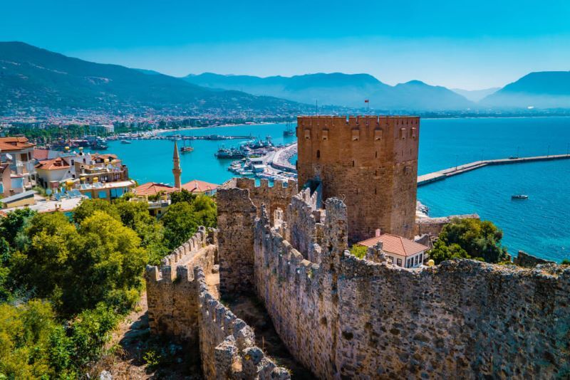 Antalya is popular for going on holiday and getting a hair transplant in Turkey