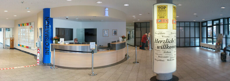 2 - Reception area at EKO Hospital Oberhausen