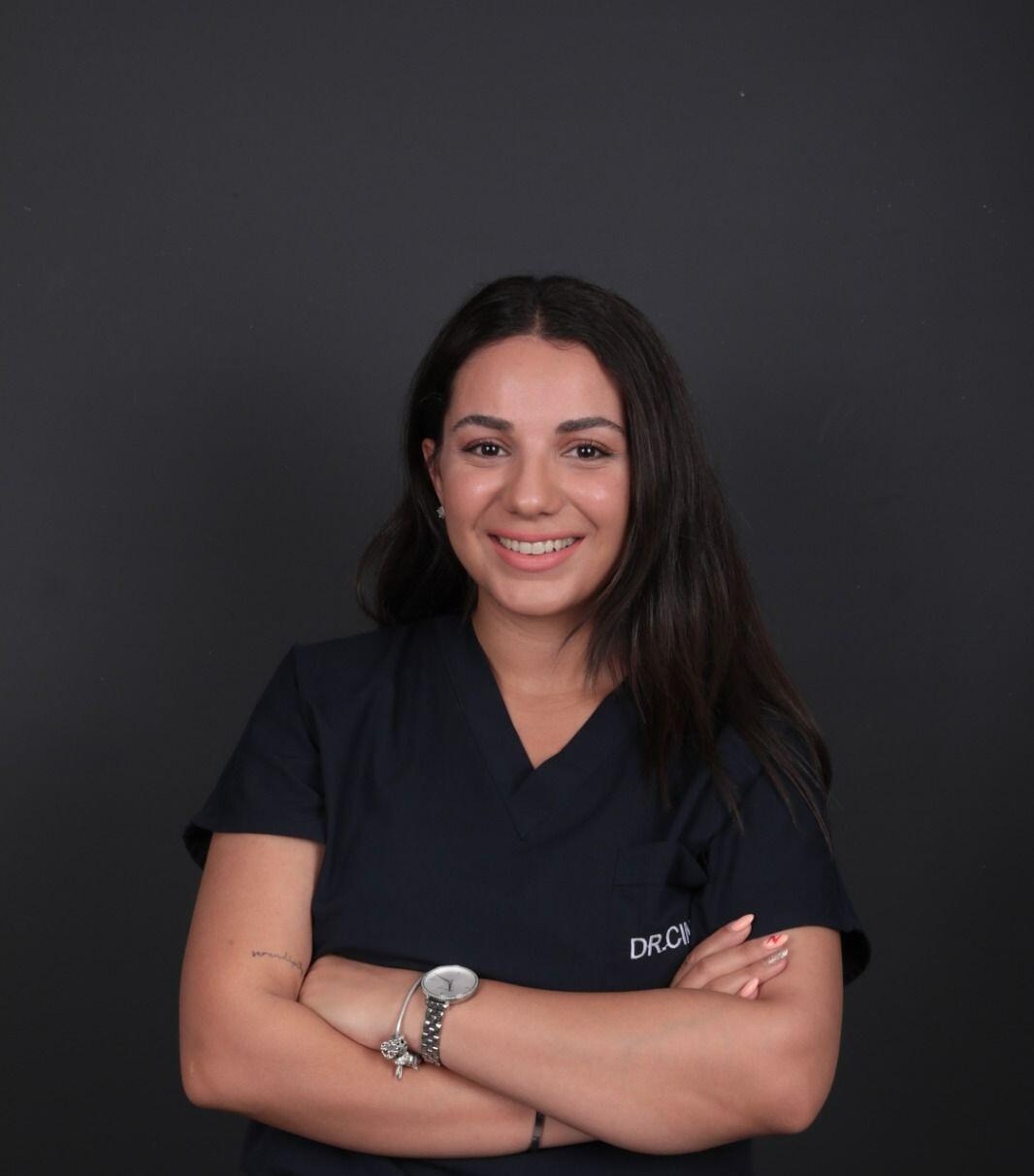 Dr. Eda Tinas