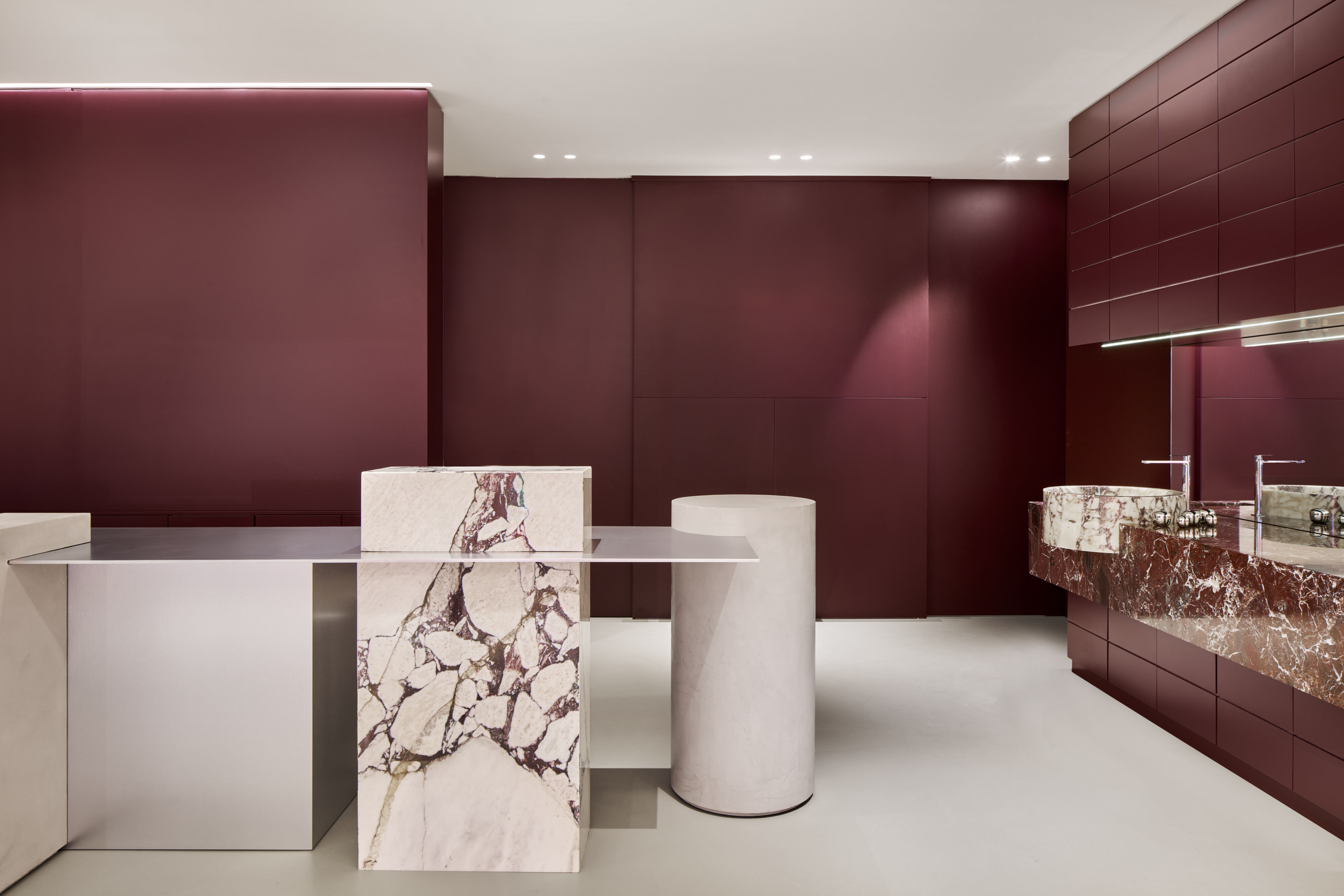 photos.en_1764935431690