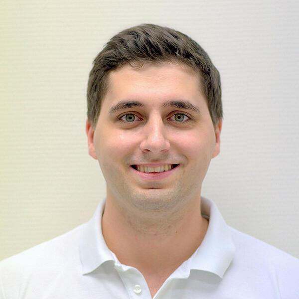 Dr. Adam Bodnar, DDS