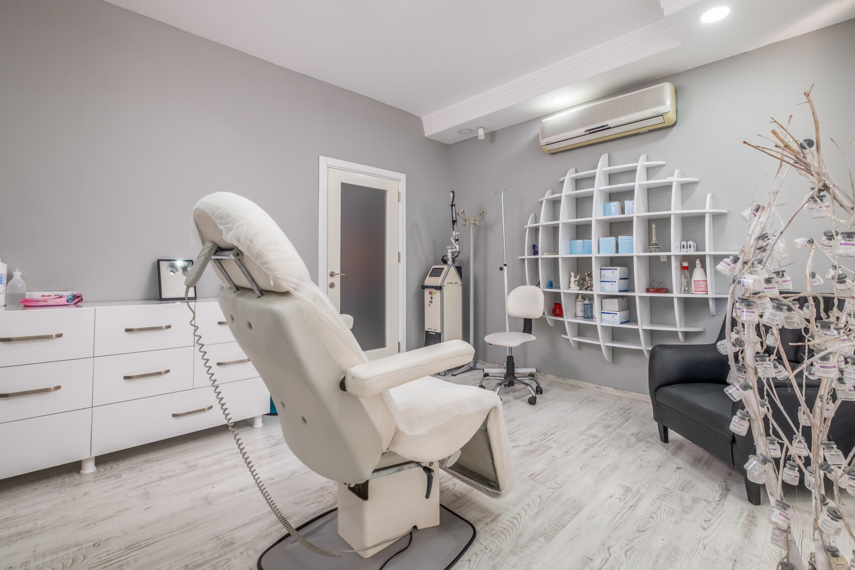 Novus Health Hair Transplant Clinic