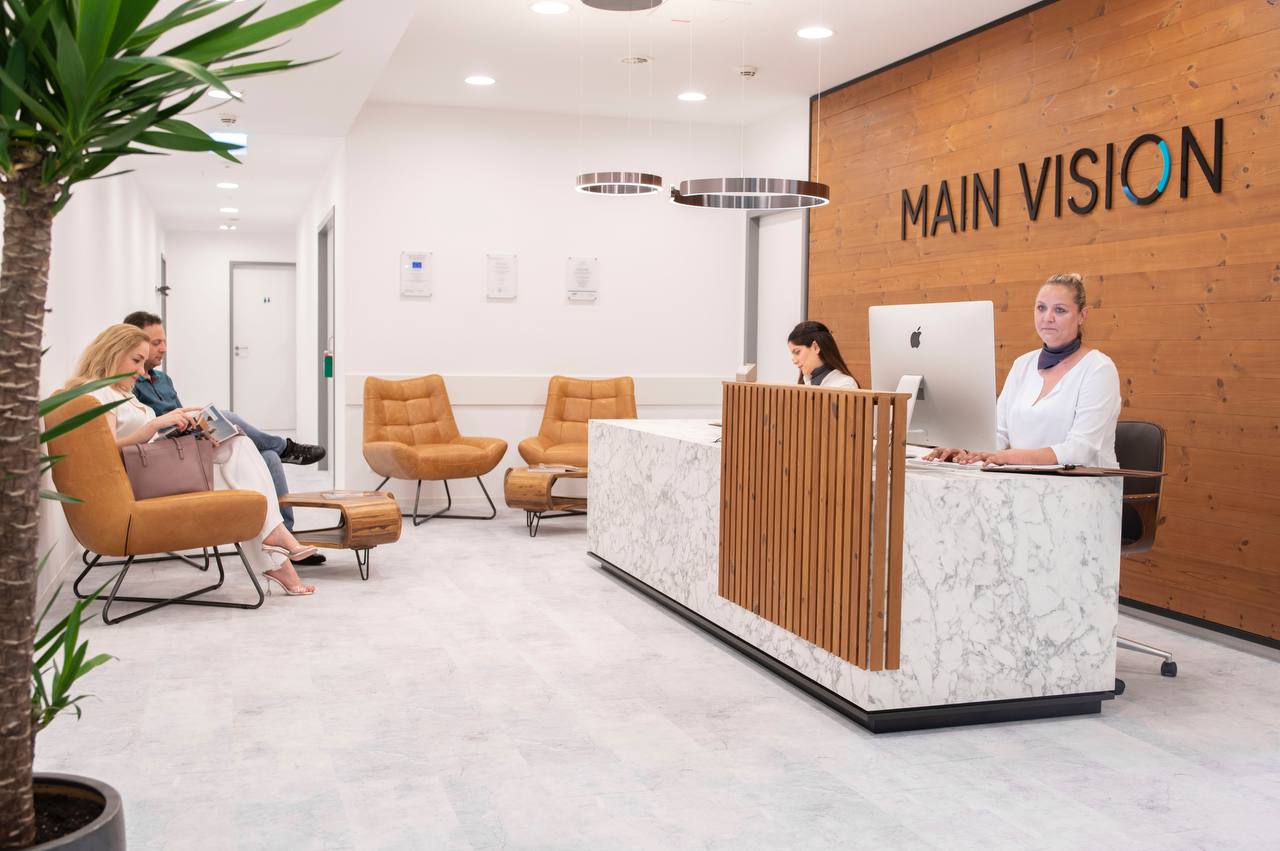 MAIN VISION Reception Area