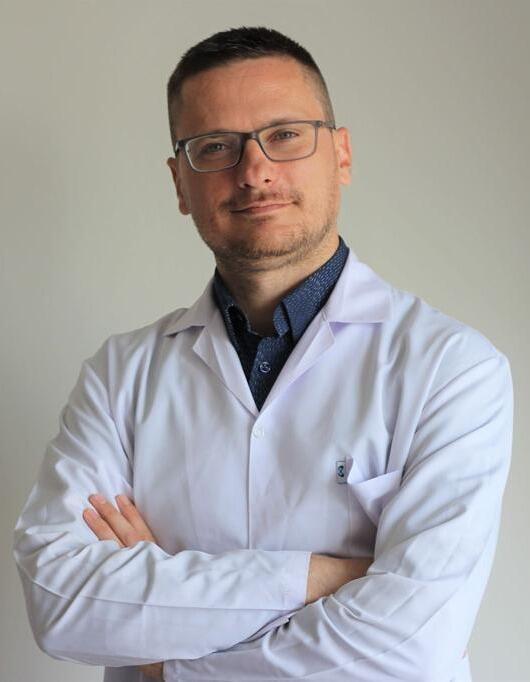 Dr. Mehmet Palali