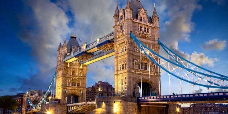 Some of the best liposuction specialists can be found in the UK