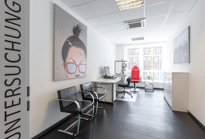 A Treatment Room at the Spreebogen Eye Clinic
