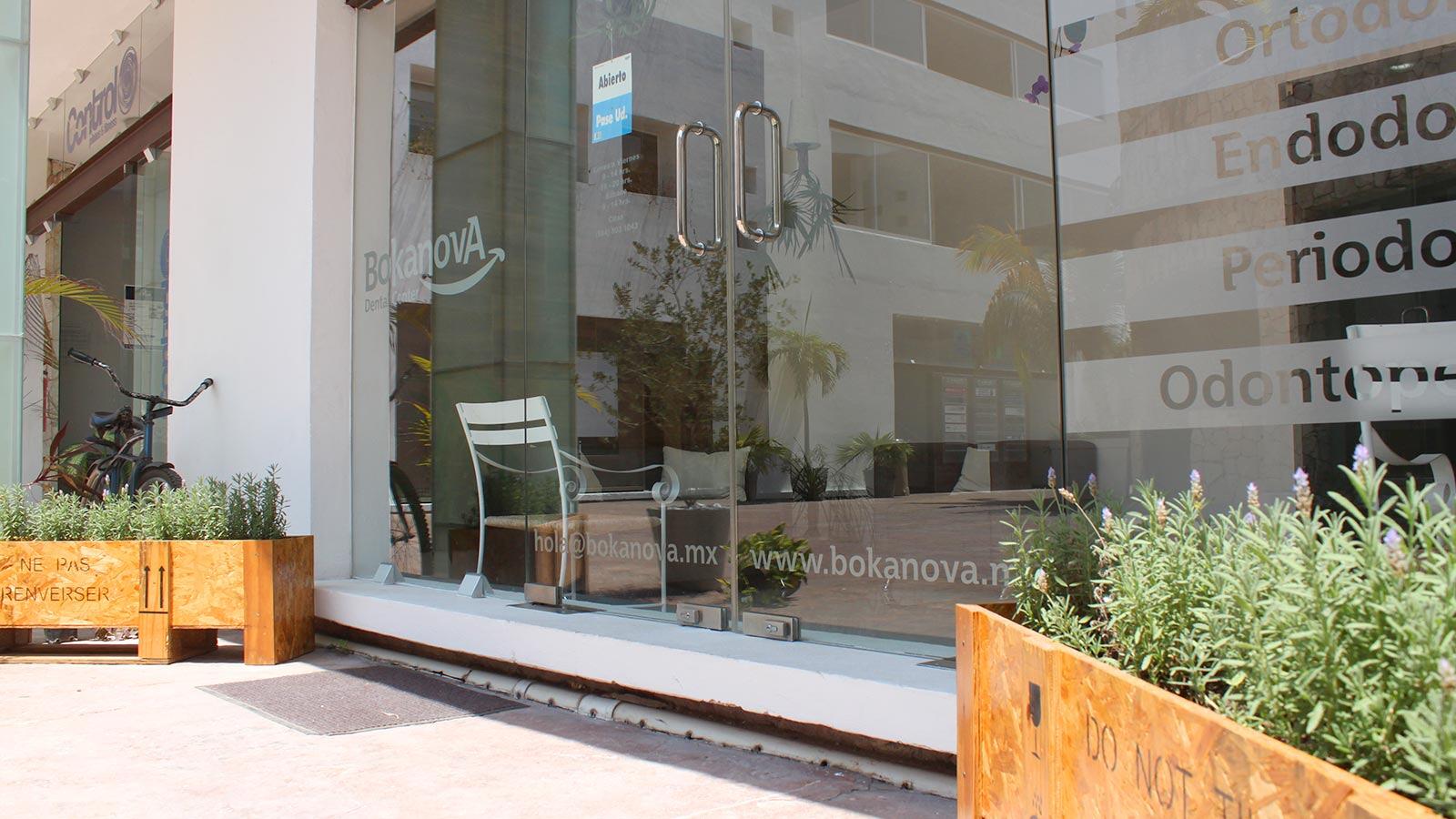 Bokanova Dental Center Riviera Maya - 1