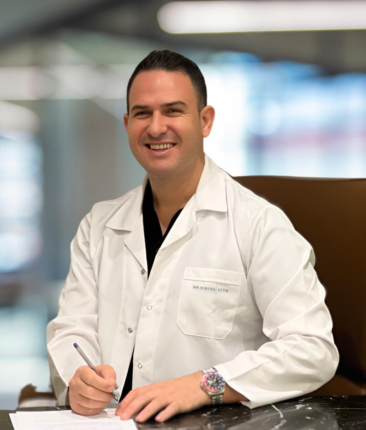 Dr. Kinyas Dusunmez