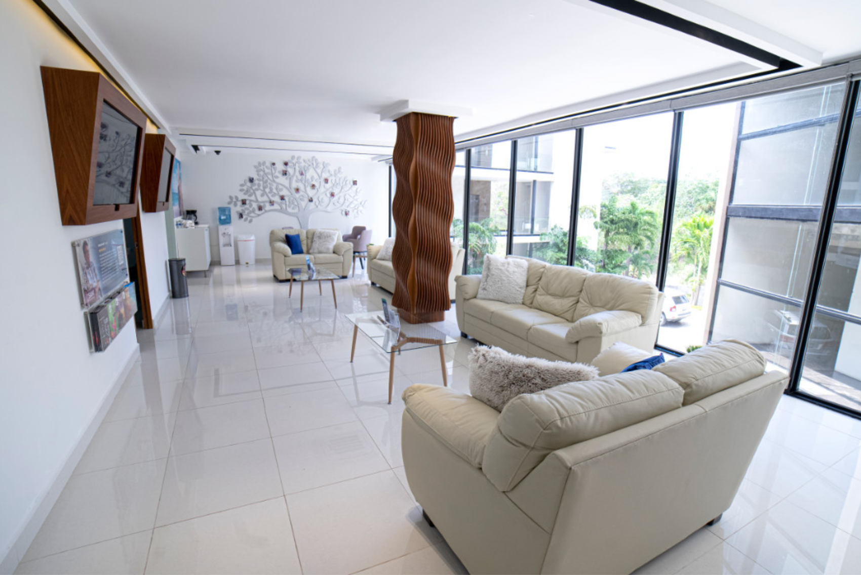 Sani Dental Cancun Riviera Clinic