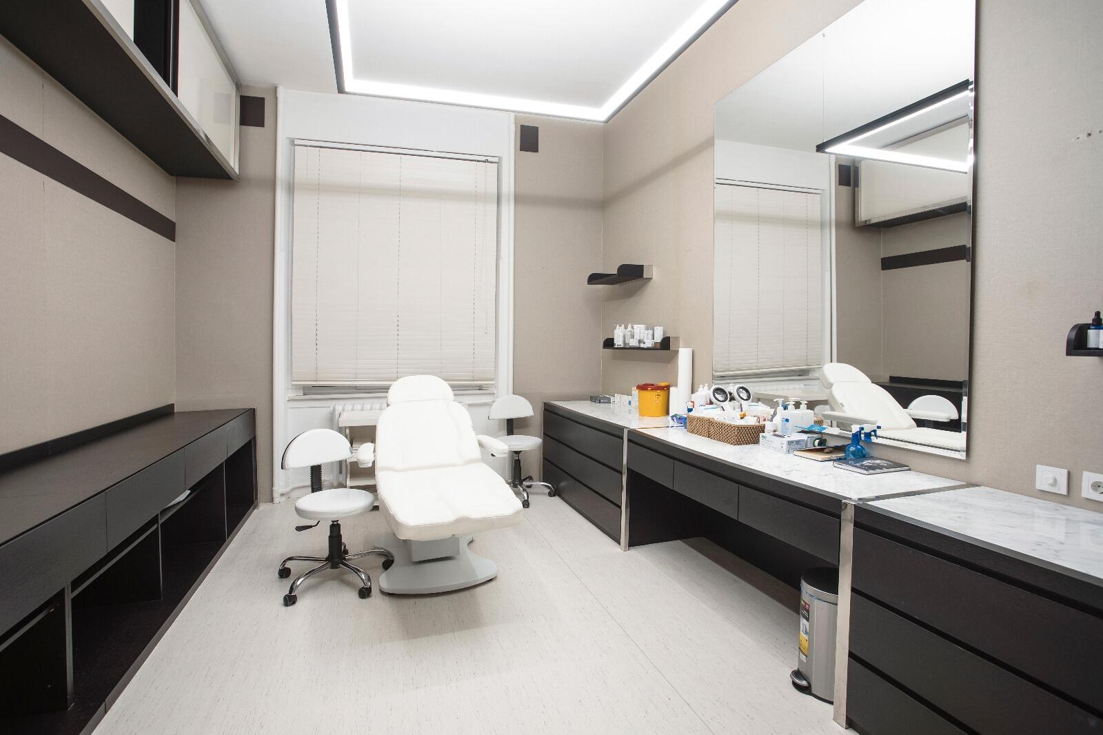 Dr. Oyku Celen Hair Transplant Clinic