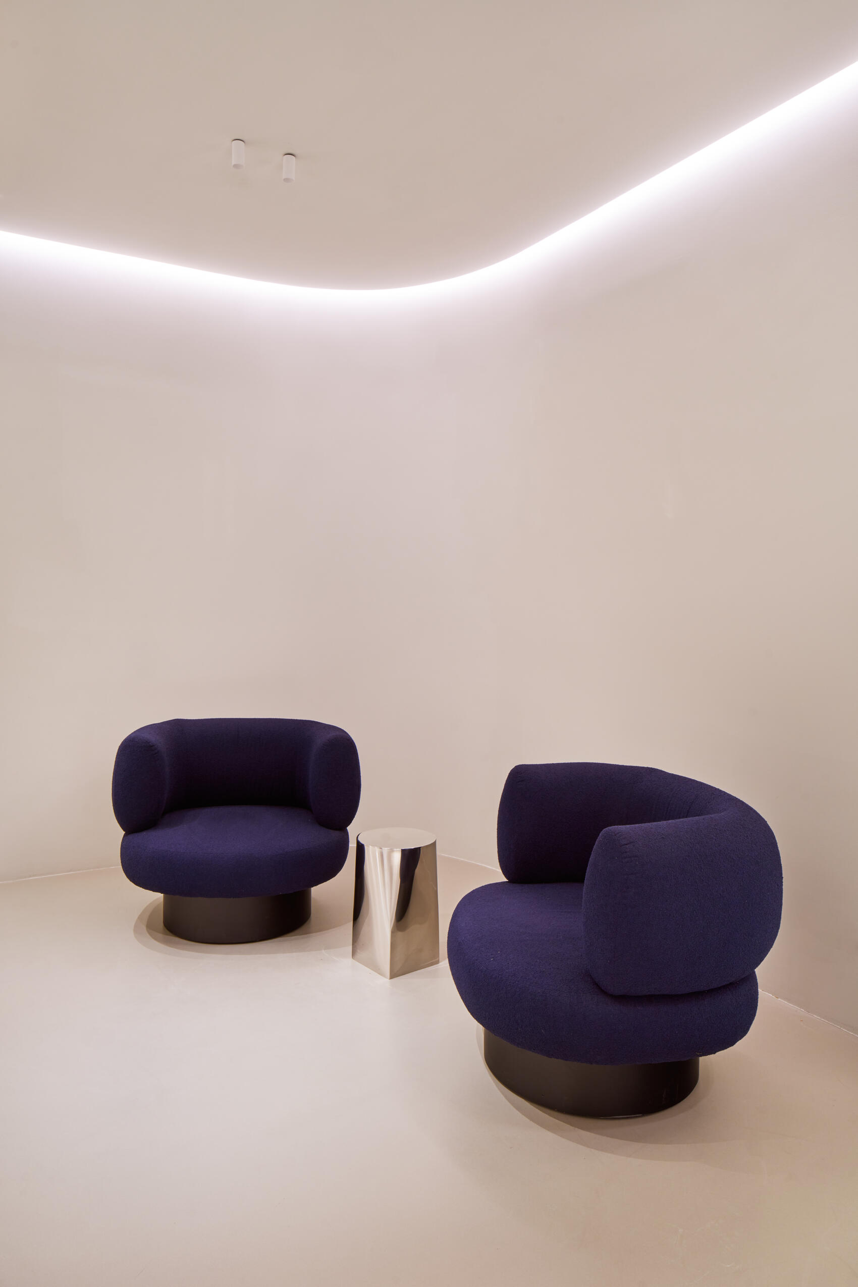 photos.en_1764935501614