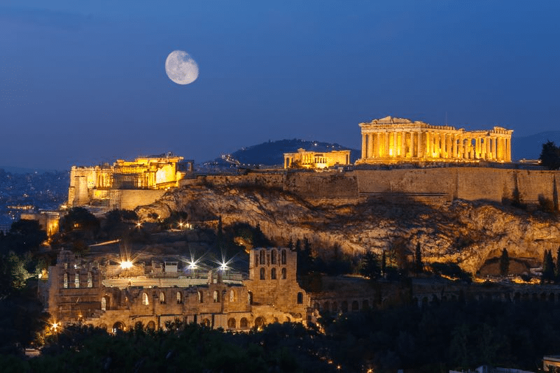 For many international patients getting IVF, Greece is a popular choice.