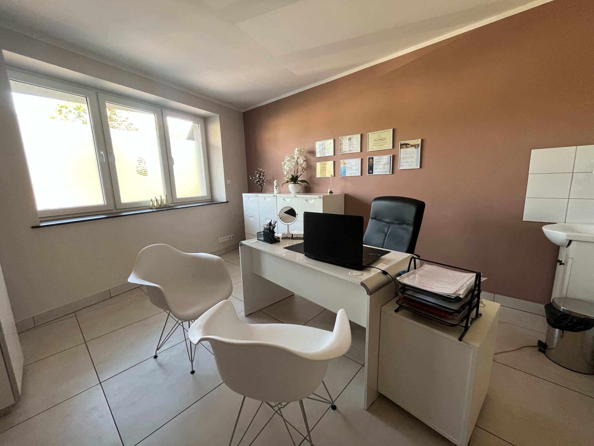 Dr. Borejsza Hair Transplant Clinic